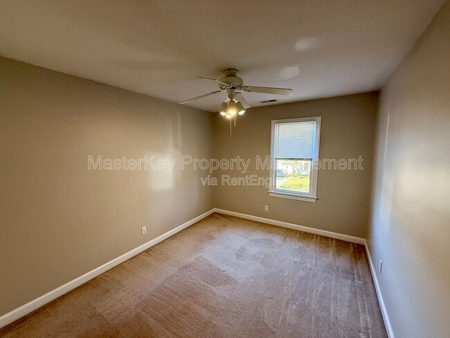 Building Photo - 306 Cary Pines Dr