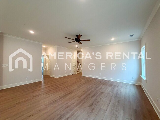 Building Photo - 101 Townmoor Ln