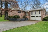 Building Photo - Beautiful Home in North Little Rock
