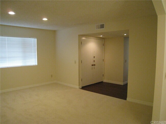 Building Photo - 3218 Tannencrest Dr