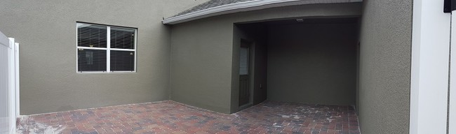 Building Photo - 12844 Strode Ln
