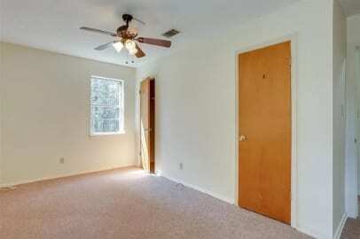 Building Photo - 107 McClain St