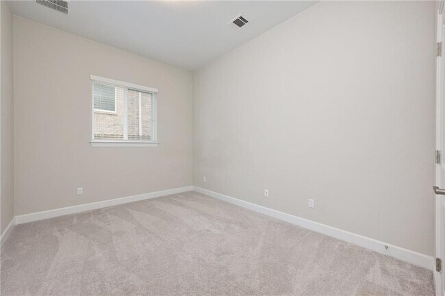 Building Photo - 18712 Waltz Ct