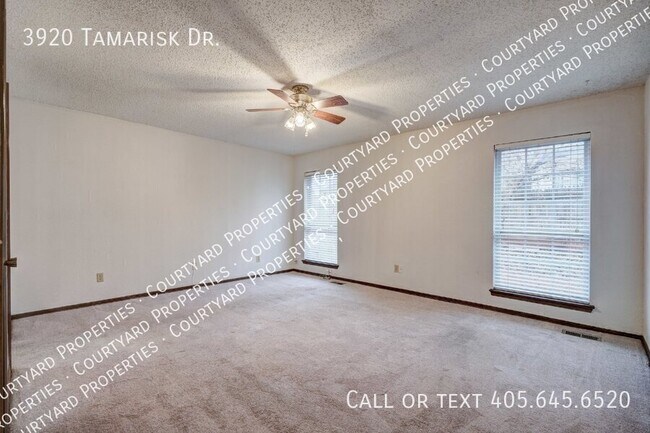 Building Photo - 3920 Tamarisk Dr