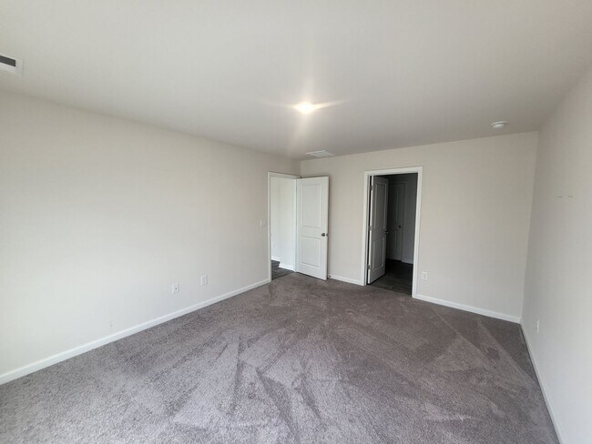 Building Photo - 4 bedroom/2 bath home in Aynor - SPECIAL! ...