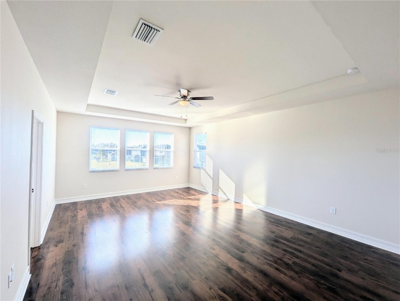 Building Photo - 6209 Windship Ct