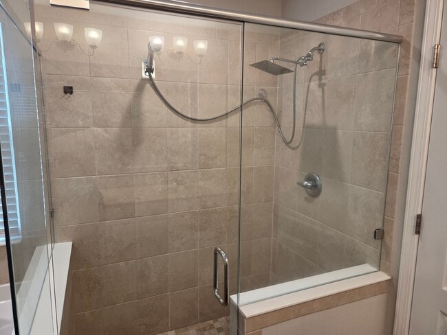 Building Photo - Oakleaf Rental Property