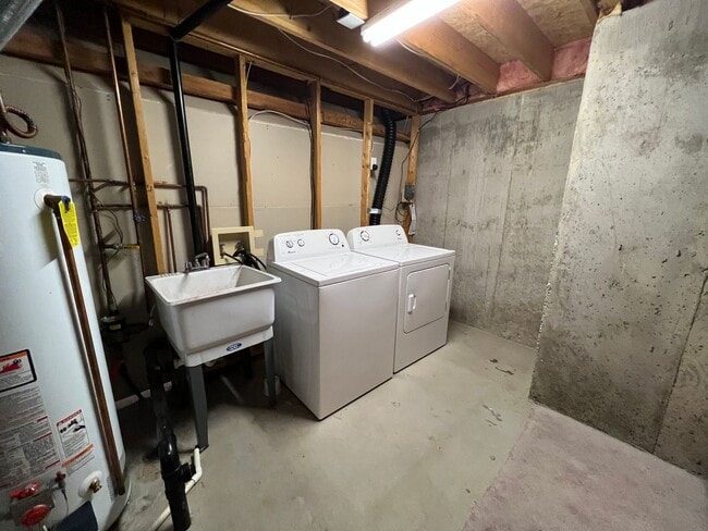 Building Photo - Spacious 4 Bed, 3 Bath Ranch in South Fort Collins