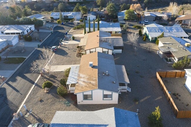 Building Photo - 2 Bedroom, 2 Bath Home Close to Willow Lake in Prescott