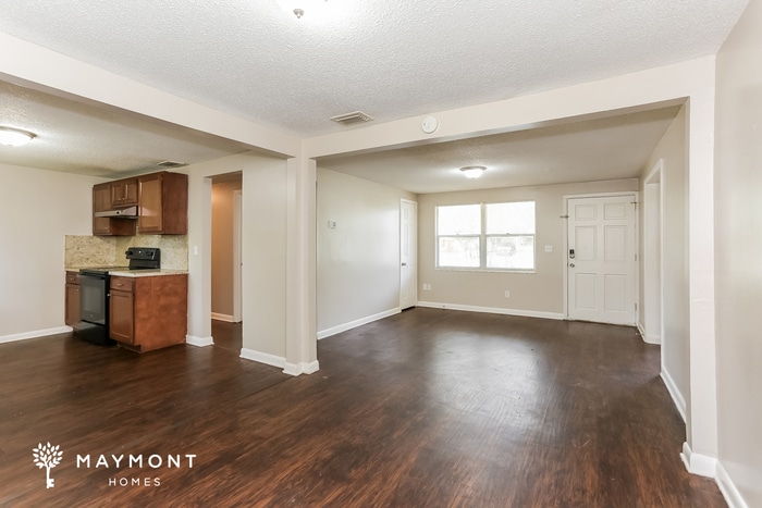 Building Photo - 6019 Verdes Rd