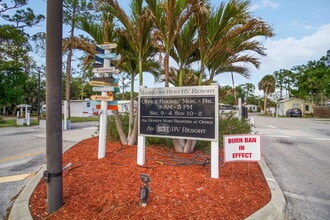 Building Photo - "Ramblers Rest Resort - 1 bed 1 bath home"