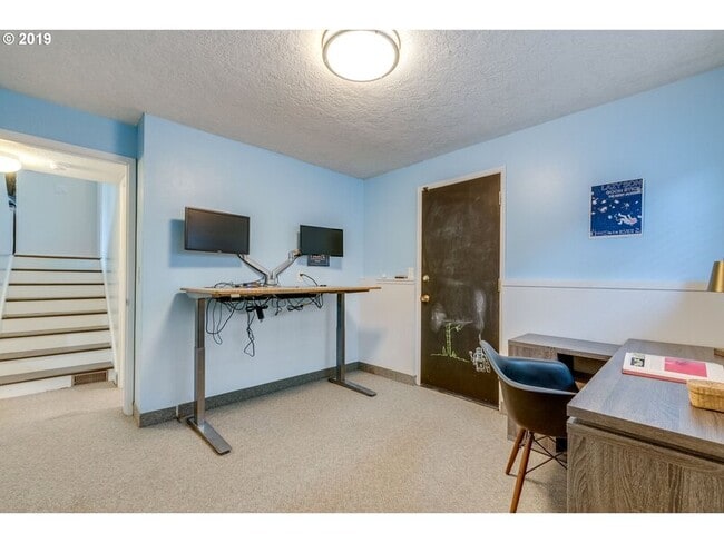 Building Photo - 3333 SE 167th Ave