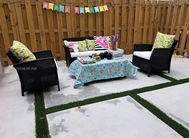 Building Photo - 11428 SW 252nd St