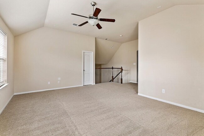 Building Photo - 26315 Cedar Pine Dr