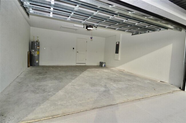 Building Photo - 2300 Nordendale Blvd