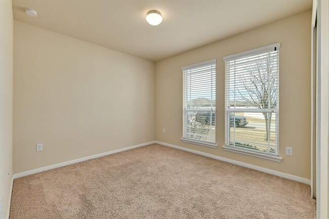 Building Photo - 18421 Tallgrass Prairie Dr