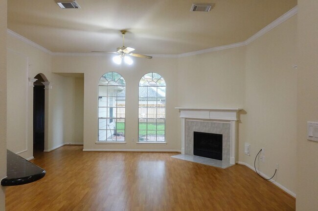 Building Photo - 20735 Spring Rose Dr