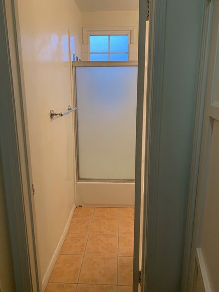 Building Photo - 4302 Elm Ave