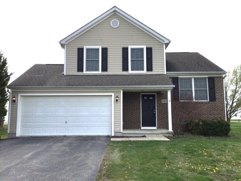 Primary Photo - 2083 Shetland St