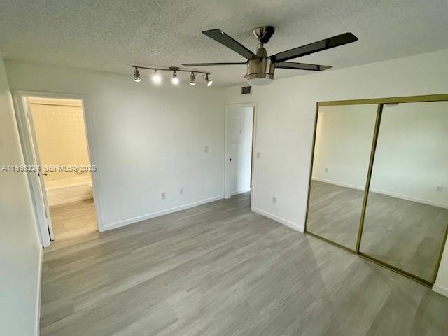 Building Photo - 6735 W 26th Dr