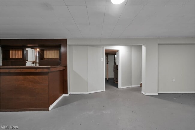 Building Photo - 4561 W 148th St