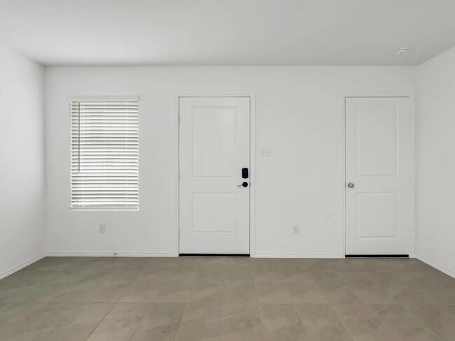 Building Photo - 7109 Gray Wolf Ln