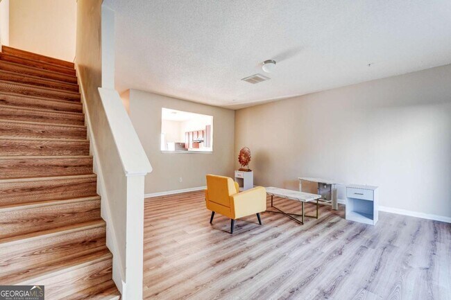 Building Photo - 2837 Laurel Ridge Cir