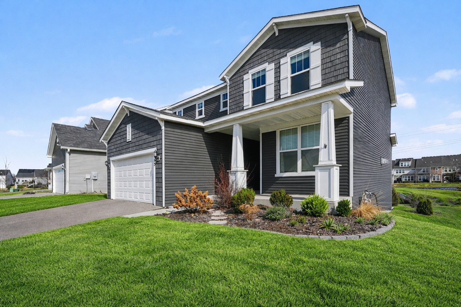 Building Photo - 5465 Annapolis Ln N