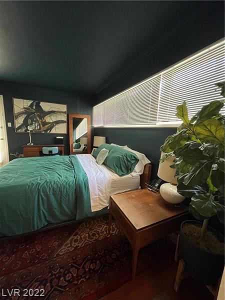 Building Photo - FULLY FURNISHED! & Recently renovated mid-term in downtown - close to arts district