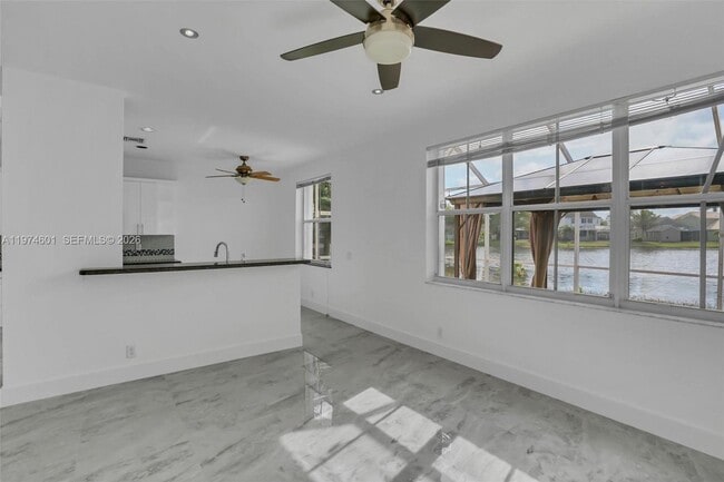 Building Photo - 659 Vista Meadows Dr