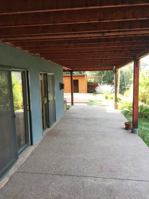 Building Photo - 305 E Sopris Dr