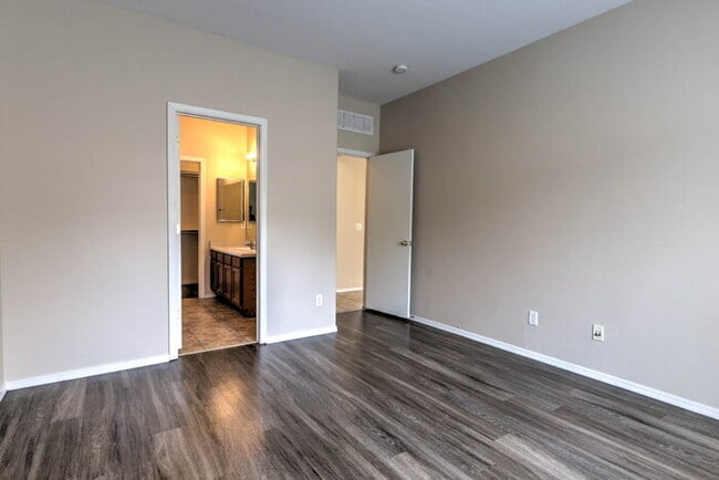 Building Photo - Rancho Sahuarita