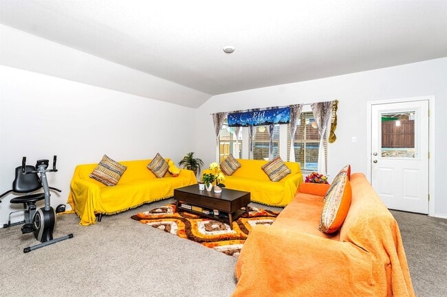 Building Photo - 417 Destin Dr