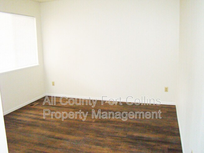 Building Photo - 6608 Kevin Dr