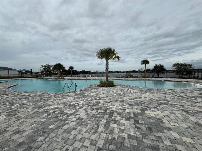 Building Photo - 4510 Rapallo Ave
