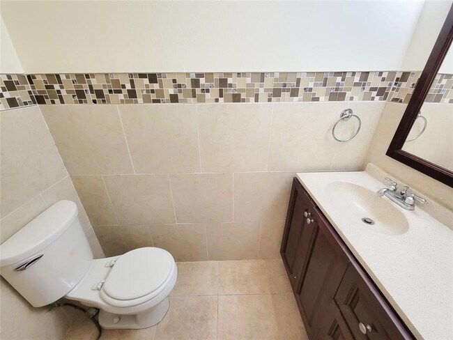Building Photo - 14333 Memorial Dr