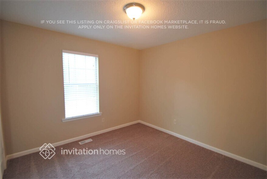 Building Photo - 6317 Mitchell Creek Dr