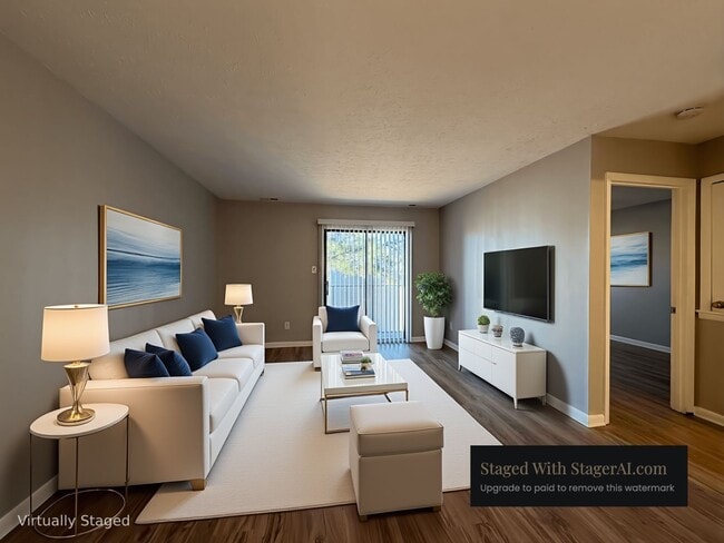 Building Photo - 1128 Southwood Dr