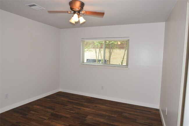 Building Photo - 10511 Eddystone Dr