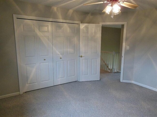 Building Photo - 9939 Sequoia Ln
