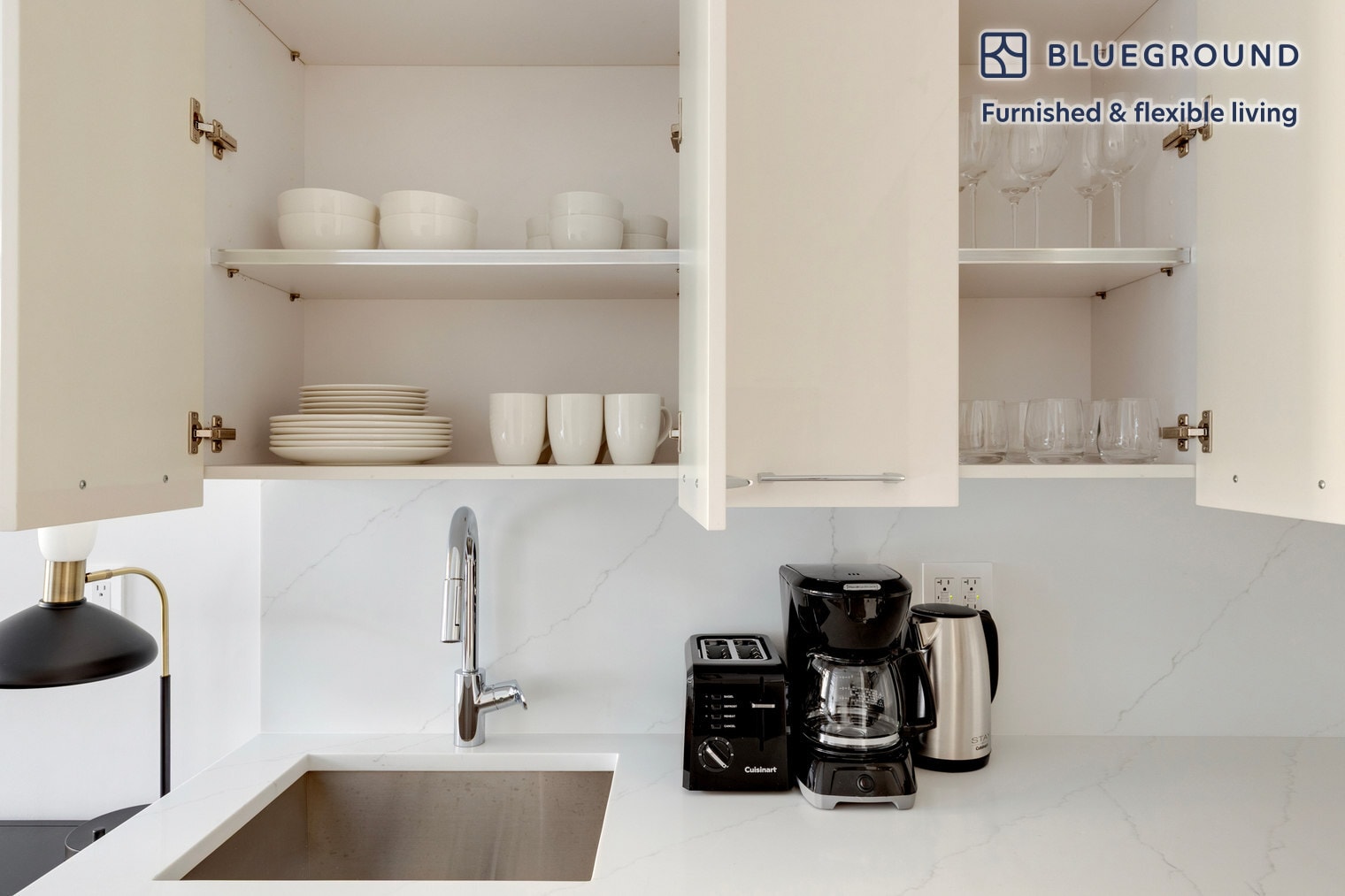 Building Photo - 49 E 34th St