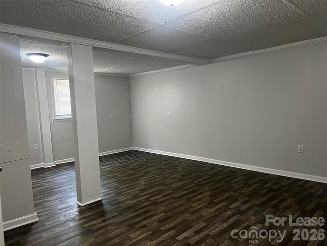 Building Photo - 430 Westham Ridge Rd