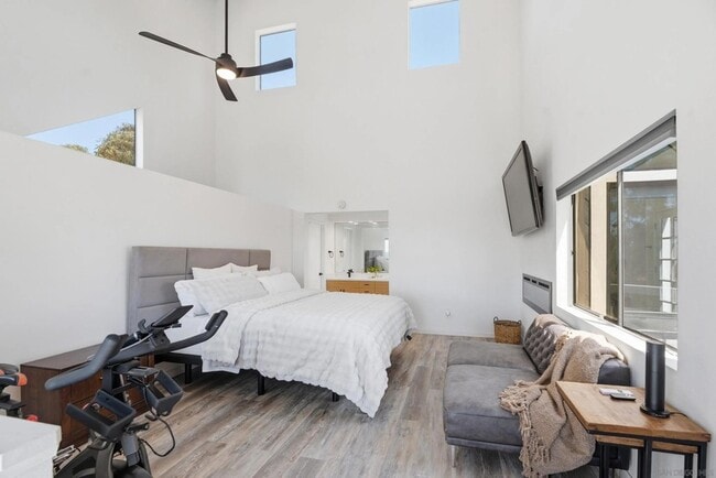 Building Photo - 1539 San Miguel Ave