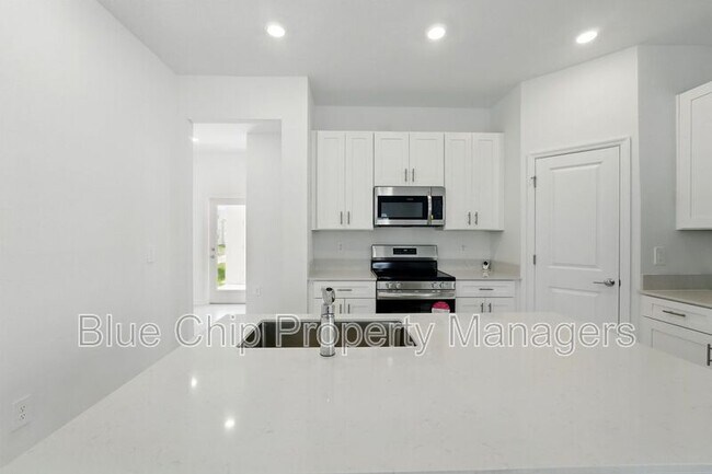 Building Photo - 1958 Rider Rain Ln