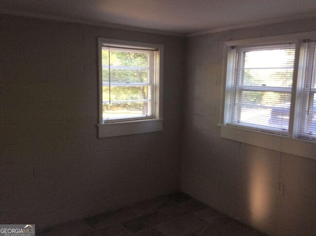 Building Photo - 209 Decatur Rd