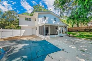 Building Photo - 1355 Elk Ave