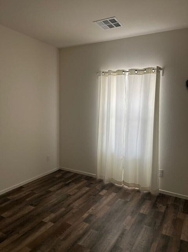 Building Photo - Cadence Single Story Dream!