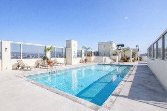 Building Photo - 421 La Fayette Park Pl