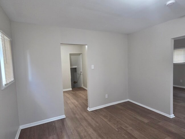Building Photo - 15765 Ward Ave