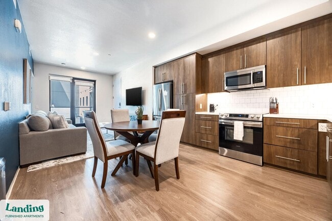 Building Photo - 372 Fourth Ave